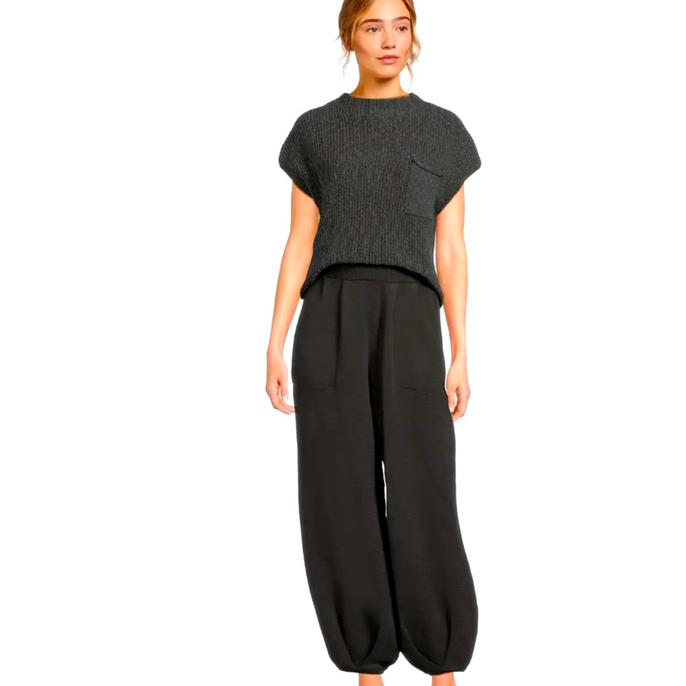 Price Firm Chic Black Sweater Set
